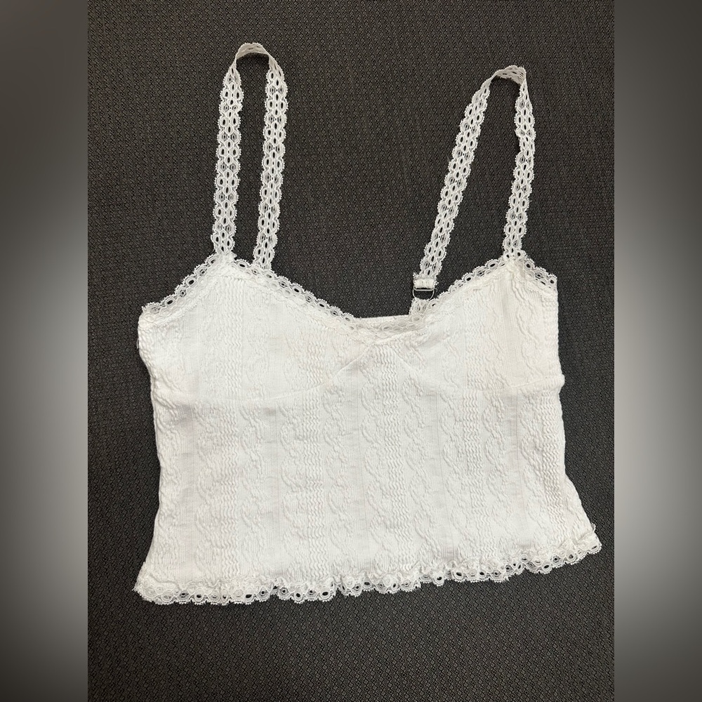 White Edikted soft knit and lace crop tank top. NWOT